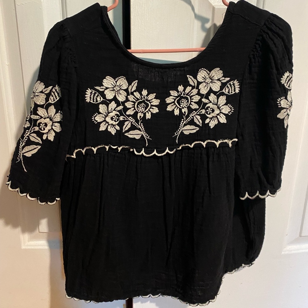 Old Navy Shirt